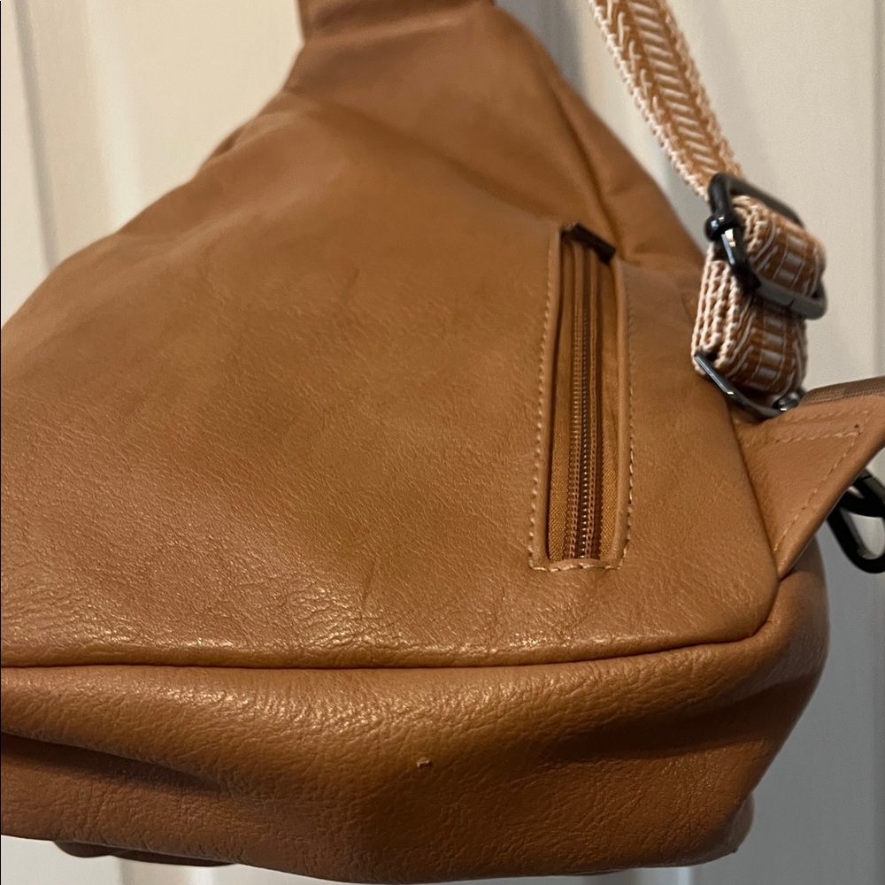 Latmap Elegant Tan/ White Crossbody Bag-Women’s-Adjustable Strap- - Picture 13 of 16